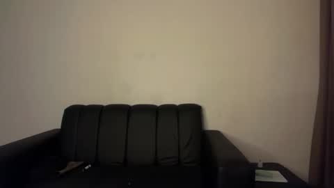 SlimnHungOH online show from April 13, 2026, 2:06 am