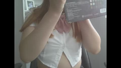 Snapshot of milleynoface chatting on April 12, 2026, 8:47 pm milleynoface online show from April 12, 2026, 8:47 pm