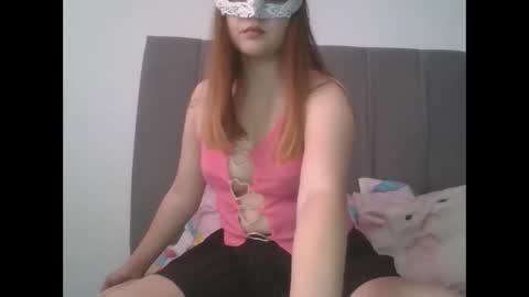 Snapshot of milleynoface chatting on April 16, 2026, 10:34 pm milleynoface online show from April 16, 2026, 10:34 pm