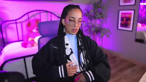 millie_volturi online show from July 28, 2026, 12:48 pm