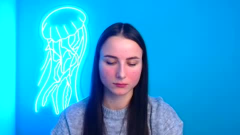 Milly online show from December 2, 2024, 12:18 pm