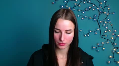 Milly online show from October 23, 2025, 5:40 am