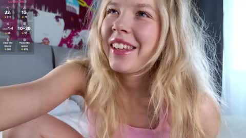 Snapshot of milly_shy chatting on June 2, 2026, 7:21 am Milly online show from June 2, 2026, 7:21 am