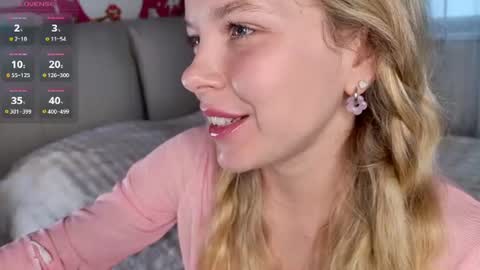 Snapshot of milly_shy chatting on July 2, 2026, 6:52 am Milly online show from July 2, 2026, 6:52 am