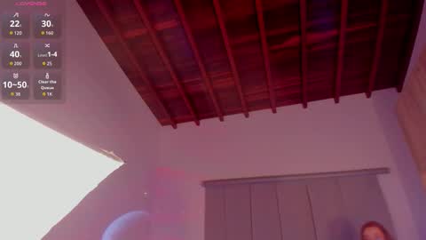 Snapshot of milly_yako chatting on November 25, 2025, 2:44 am Monkey D Maddie online show from November 25, 2025, 2:44 am