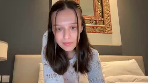 Milly online show from November 2, 2025, 2:14 am