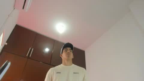 Milo online show from March 29, 2026, 7:03 pm