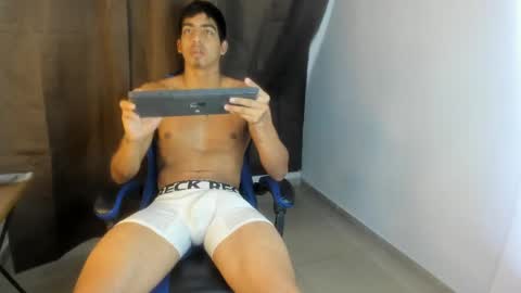 Milo online show from April 13, 2026, 8:14 pm