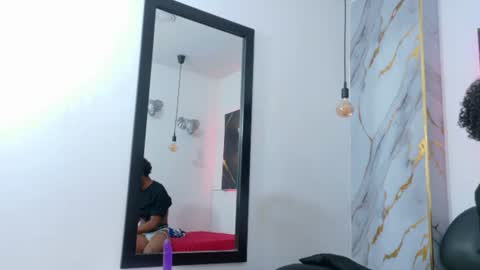 Snapshot of milo_afterdark chatting on July 27, 2026, 7:32 pm MILO online show from July 27, 2026, 7:32 pm