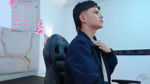 milo_tay1 online show from March 27, 2026, 5:02 am