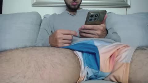 miloslove online show from October 6, 2025, 12:35 pm