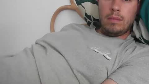 milowww1601 online show from June 12, 2026, 2:38 pm