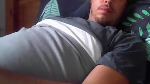 milowww1601 online show from July 15, 2026, 5:12 am
