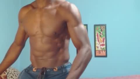 Miltonn online show from October 25, 2025, 6:57 pm