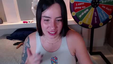 Milu Wallace  online show from March 11, 2025, 1:59 am