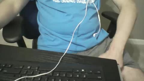 milwaukeebadger24 online show from April 17, 2026, 12:57 am