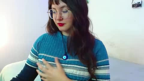 Snapshot of mily_baker chatting on February 25, 2025, 6:53 pm mily_baker online show from February 25, 2025, 6:53 pm
