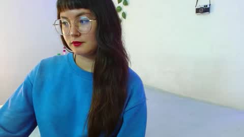 Snapshot of mily_baker chatting on March 12, 2025, 12:20 am mily_baker online show from March 12, 2025, 12:20 am