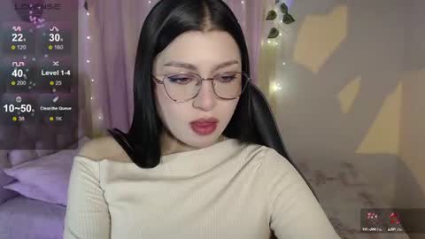 Snapshot of mily_thomson_b chatting on July 12, 2026, 11:51 pm Mily online show from July 12, 2026, 11:51 pm