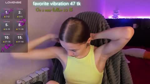 Snapshot of milyamess chatting on October 18, 2025, 6:30 pm Emily online show from October 18, 2025, 6:30 pm