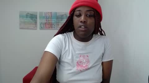 milykabigbooty online show from November 12, 2025, 7:13 pm