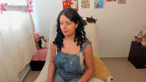Mimii  online show from August 1, 2026, 10:52 pm