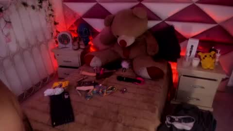minami_nakamura online show from June 20, 2026, 4:04 am