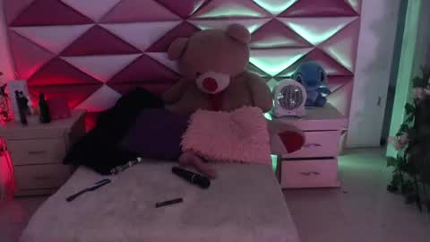 minami_nakamura online show from July 25, 2026, 2:09 am