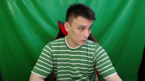 Snapshot of minato_kono chatting on November 15, 2025, 10:37 pm minato_kono online show from November 15, 2025, 10:37 pm