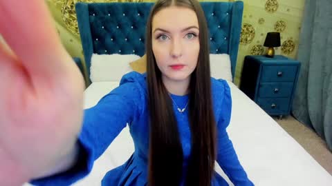 minchelskatrina online show from January 4, 2025, 6:09 am