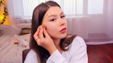 Mindi online show from October 10, 2025, 7:18 am