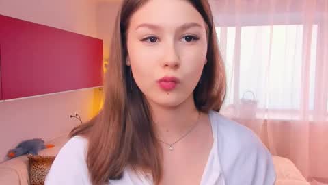 Mindi online show from November 2, 2025, 7:11 am