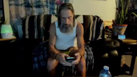 mindphuk online show from February 8, 2025, 8:42 am