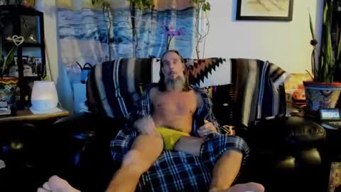 mindphuk online show from March 4, 2025, 5:32 am