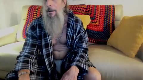 mindphuk online show from March 11, 2026, 3:56 am