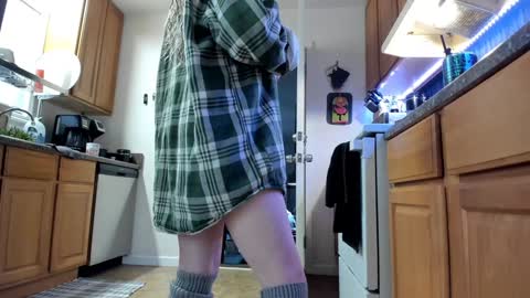 Mindy Mars online show from December 19, 2024, 7:07 pm