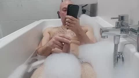 Snapshot of minge68 chatting on March 18, 2026, 7:28 pm minge68 online show from March 18, 2026, 7:28 pm