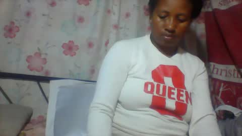 Snapshot of minie4tina chatting on December 27, 2024, 5:20 am Minie4Tina online show from December 27, 2024, 5:20 am