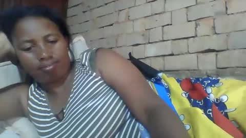 Snapshot of minie4tina chatting on January 7, 2025, 11:58 am Minie4Tina online show from January 7, 2025, 11:58 am