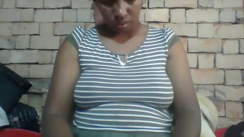 Snapshot of minie4tina chatting on January 8, 2025, 4:34 am Minie4Tina online show from January 8, 2025, 4:34 am