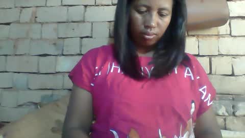 Snapshot of minie4tina chatting on January 9, 2025, 5:34 am Minie4Tina online show from January 9, 2025, 5:34 am