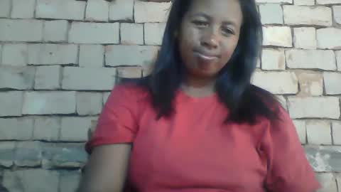 Snapshot of minie4tina chatting on January 11, 2025, 6:14 am Minie4Tina online show from January 11, 2025, 6:14 am