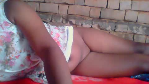 Snapshot of minie4tina chatting on January 18, 2025, 2:02 pm Minie4Tina online show from January 18, 2025, 2:02 pm