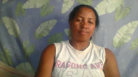 Snapshot of minie4tina chatting on February 7, 2025, 12:39 pm Minie4Tina online show from February 7, 2025, 12:39 pm