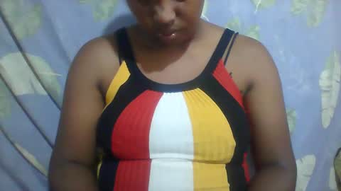 Snapshot of minie4tina chatting on March 6, 2025, 2:18 pm Minie4Tina online show from March 6, 2025, 2:18 pm