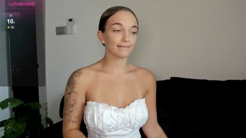 Maya online show from March 5, 2025, 2:03 am