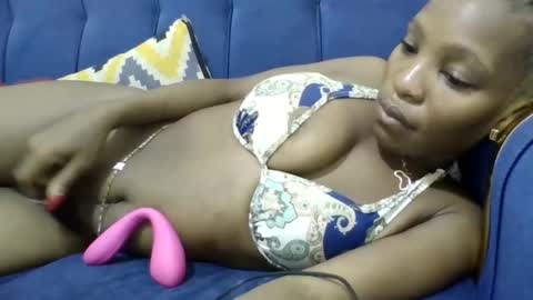 minlavine online show from March 27, 2026, 8:26 am