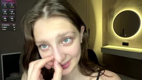 Asti online show from April 16, 2026, 9:39 pm