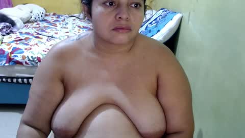 Andrea online show from April 13, 2026, 11:48 am