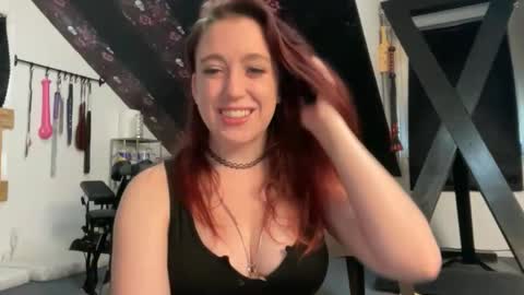 Snapshot of minnyminx chatting on May 18, 2026, 3:51 pm Minx online show from May 18, 2026, 3:51 pm